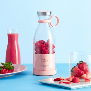 Wellan Blender - No 1 Portable blender with wireless charging. Wellan Blender Will Help You Make your Healthy Snacks, juices shakes and smoothies easily - everywhere.